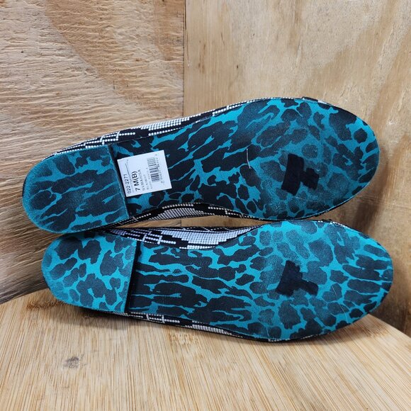 Betsy Johnson Betseyville Spike Beaded Pointed Toe Loafer Flat Shoes - Picture 8 of 9